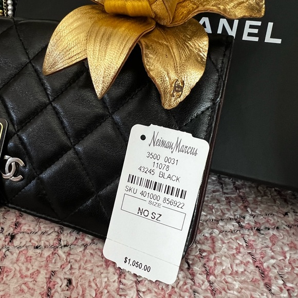 CHANEL LAMBSKIN WALLET ~ NWT ~ PRICE IS FIRM🌹 - Picture 2 of 13
